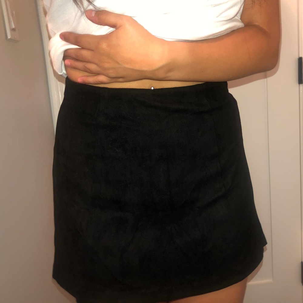 Brandy Melville (John Galt) Black Mini Skirt